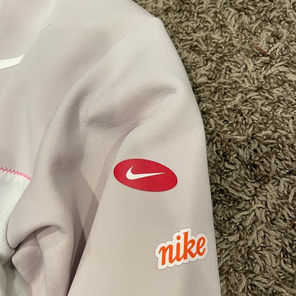Nike tech cropped jacket - Picture 2 of 4